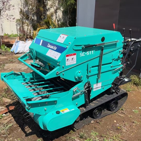 Used TAKAKITA SE-511 Livestock Machinery | Self-Propelled Mini Round Baler